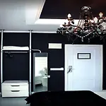 ホテル ピラール プラザ