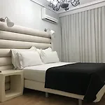 Pilar Plaza Hotel