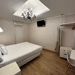 Pilar Plaza 3*