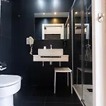 ピラール プラザ ホテル サラゴサ