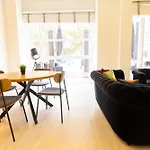 ホテル ピラール プラザ