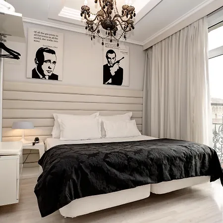 Pilar Plaza Hotel 3*