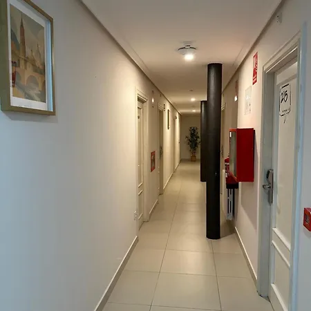 Pilar Plaza Hotel