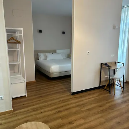 Pilar Plaza Hotel